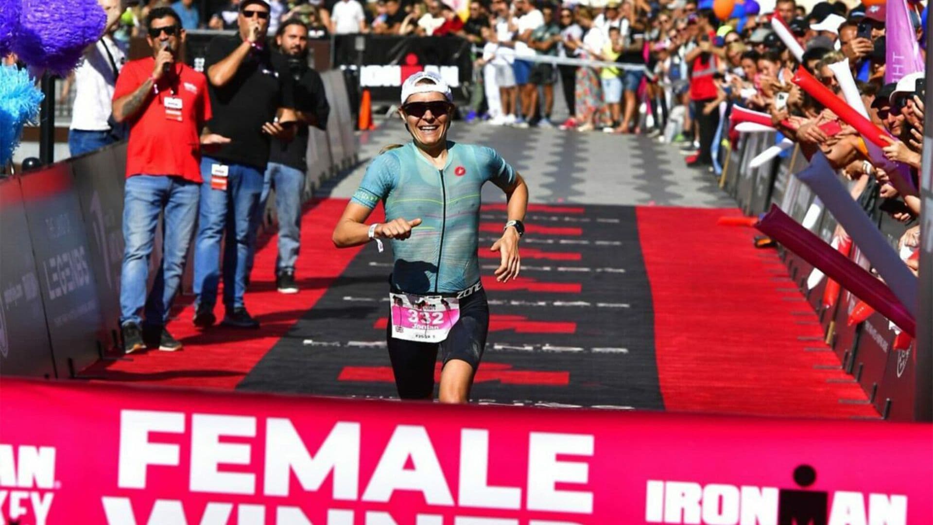 Tablet & Desktop image