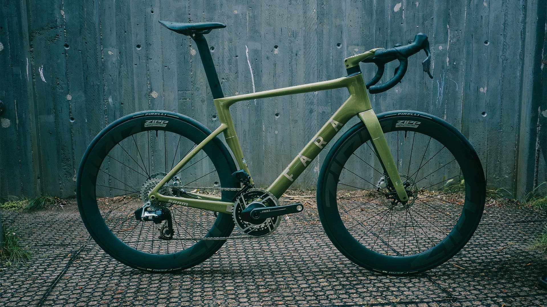 Tablet & Desktop image